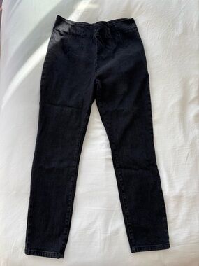 BDG High-Rise Black Skinny Jeans